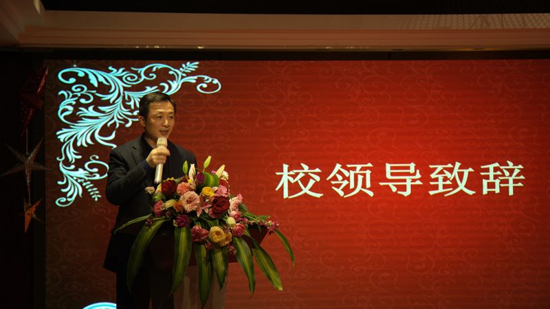 PCB打样样板制作周期：板材选择背后的关键因素